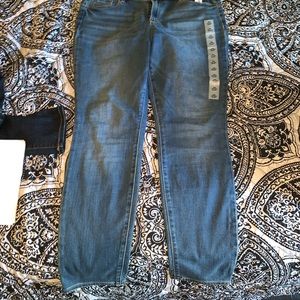 Old navy pop icon 14